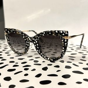 Krewe Laveau Sunglasses Cat eye Speckled Plume